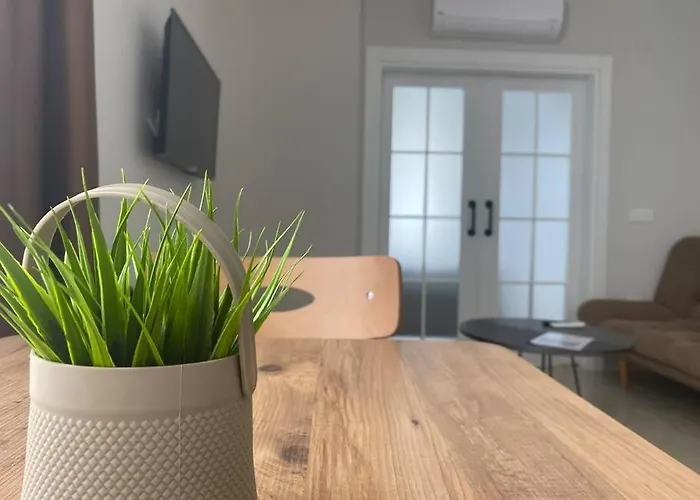 Jasmin 4 Apartment *